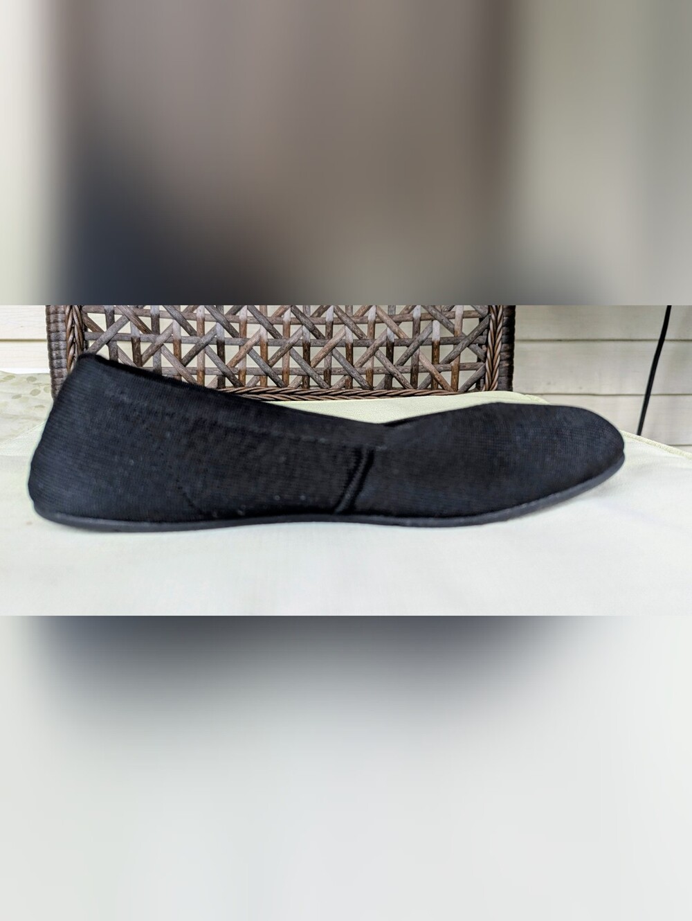 Women's Pheonix Knit Black Ballet Flats - Picture 3 of 5